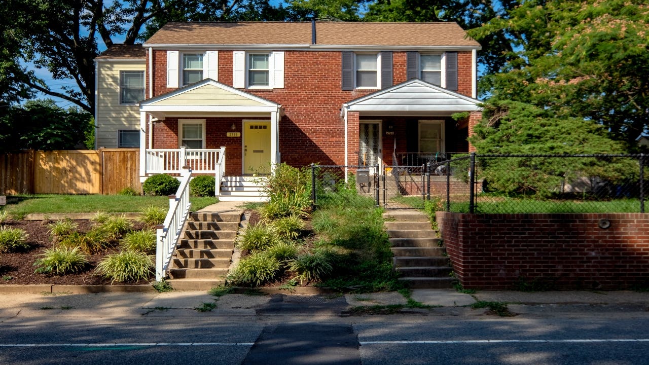 Duplex in Virginia