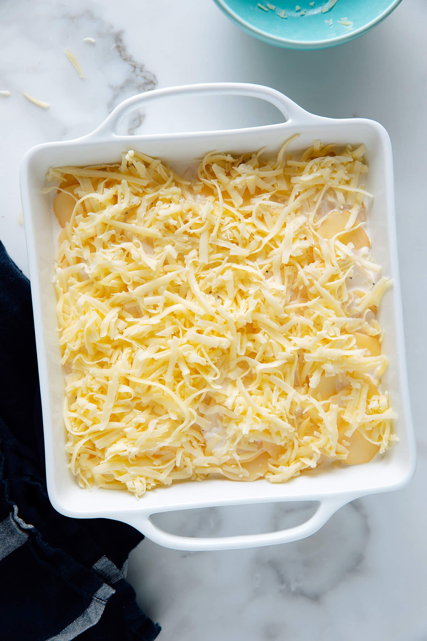 potatoes au gratin before baking