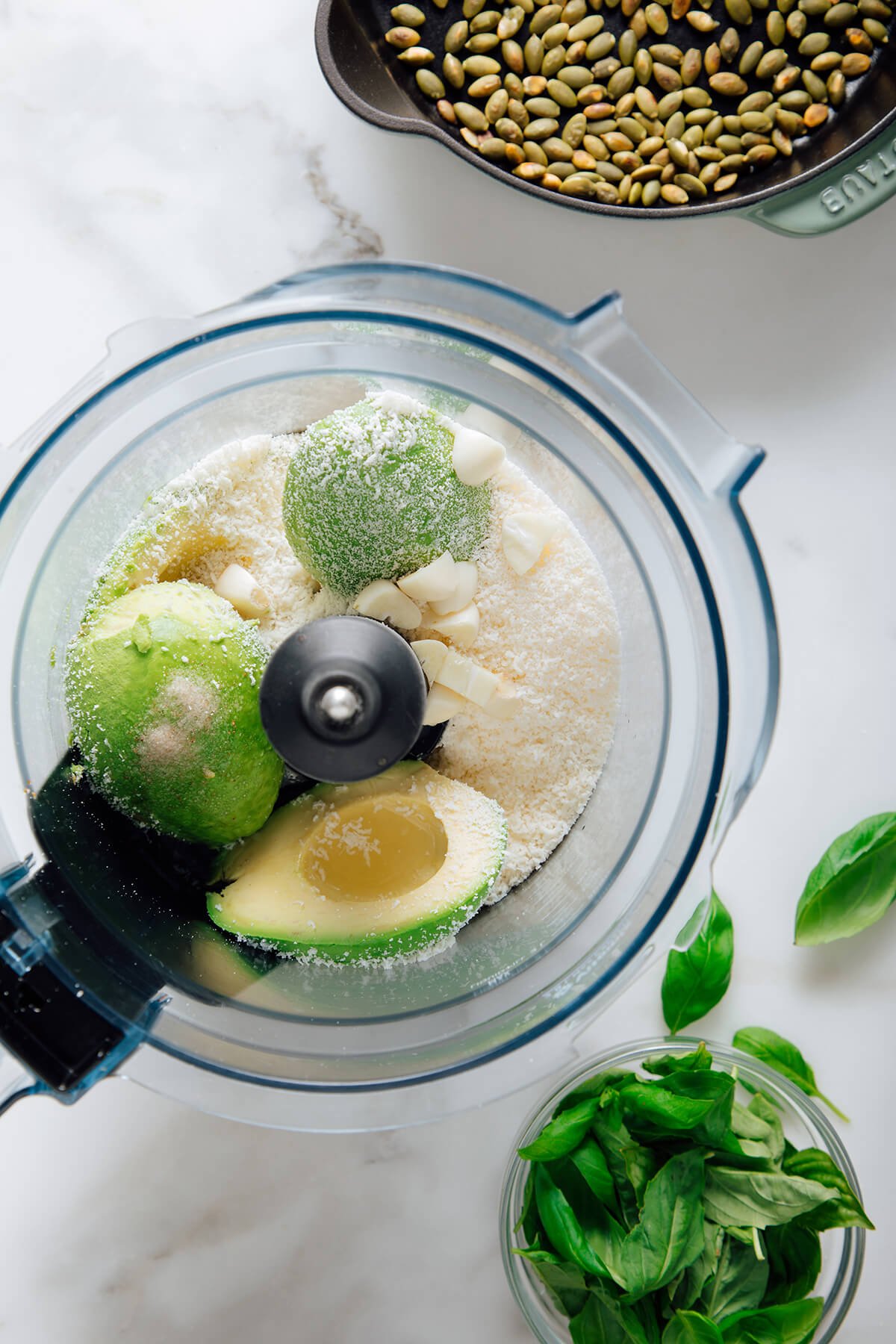 how to make avocado pesto